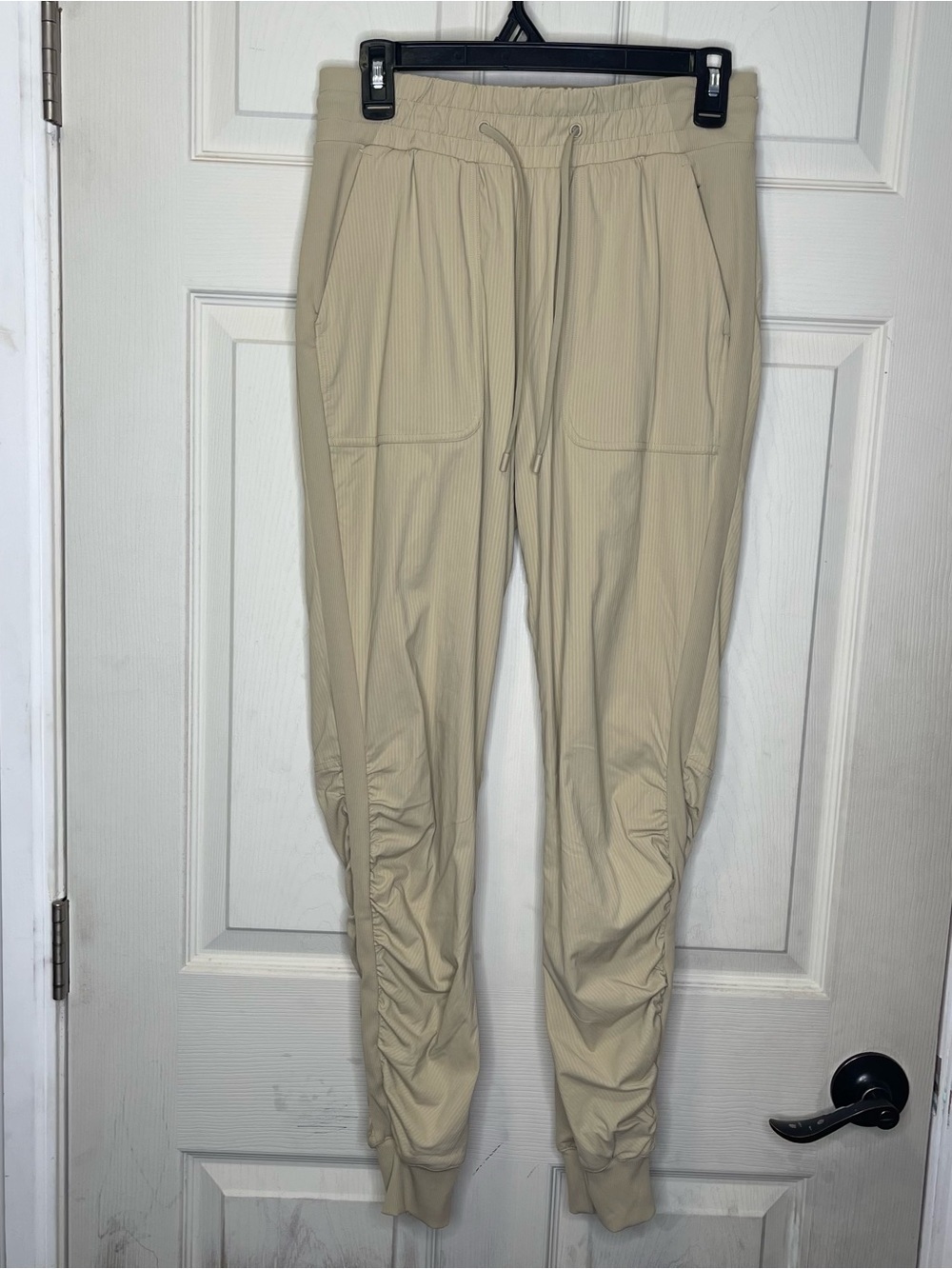 Lululemon Women's Beyond the Studio 7/8 Jogger Sz 6
